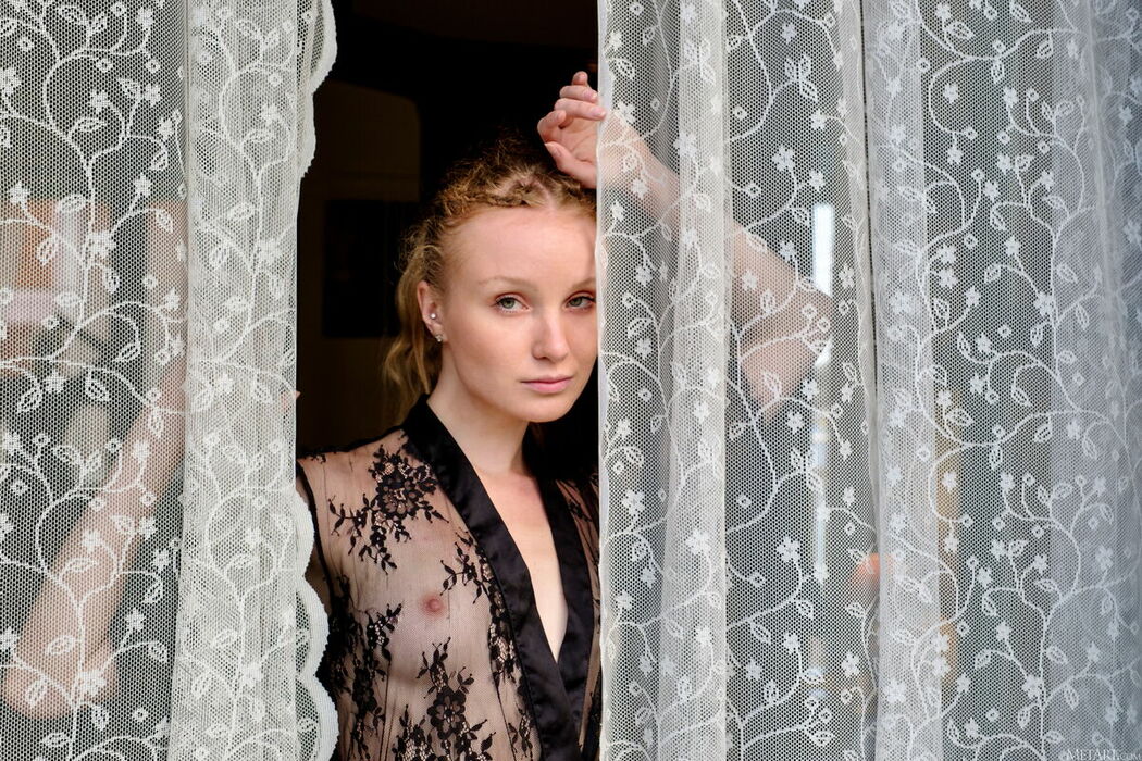 MetArt Dana Red – Morning Veil Part01 (67P)