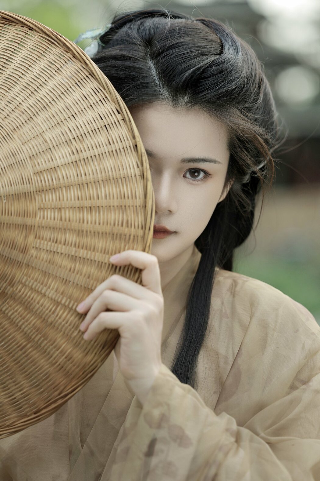 YiTuYu艺图语 Vol.10406 Na Ni (12P) Cover Photo