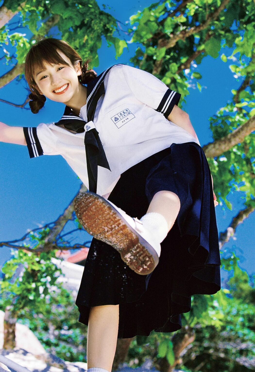 YiTuYu艺图语 Vol.10412 Gu Linx (16P)