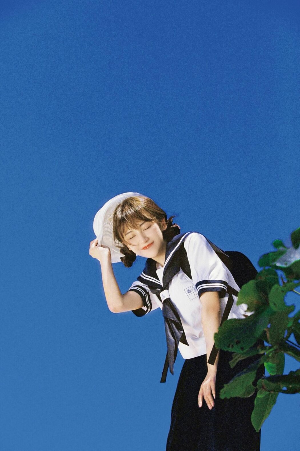 YiTuYu艺图语 Vol.10412 Gu Linx (16P)