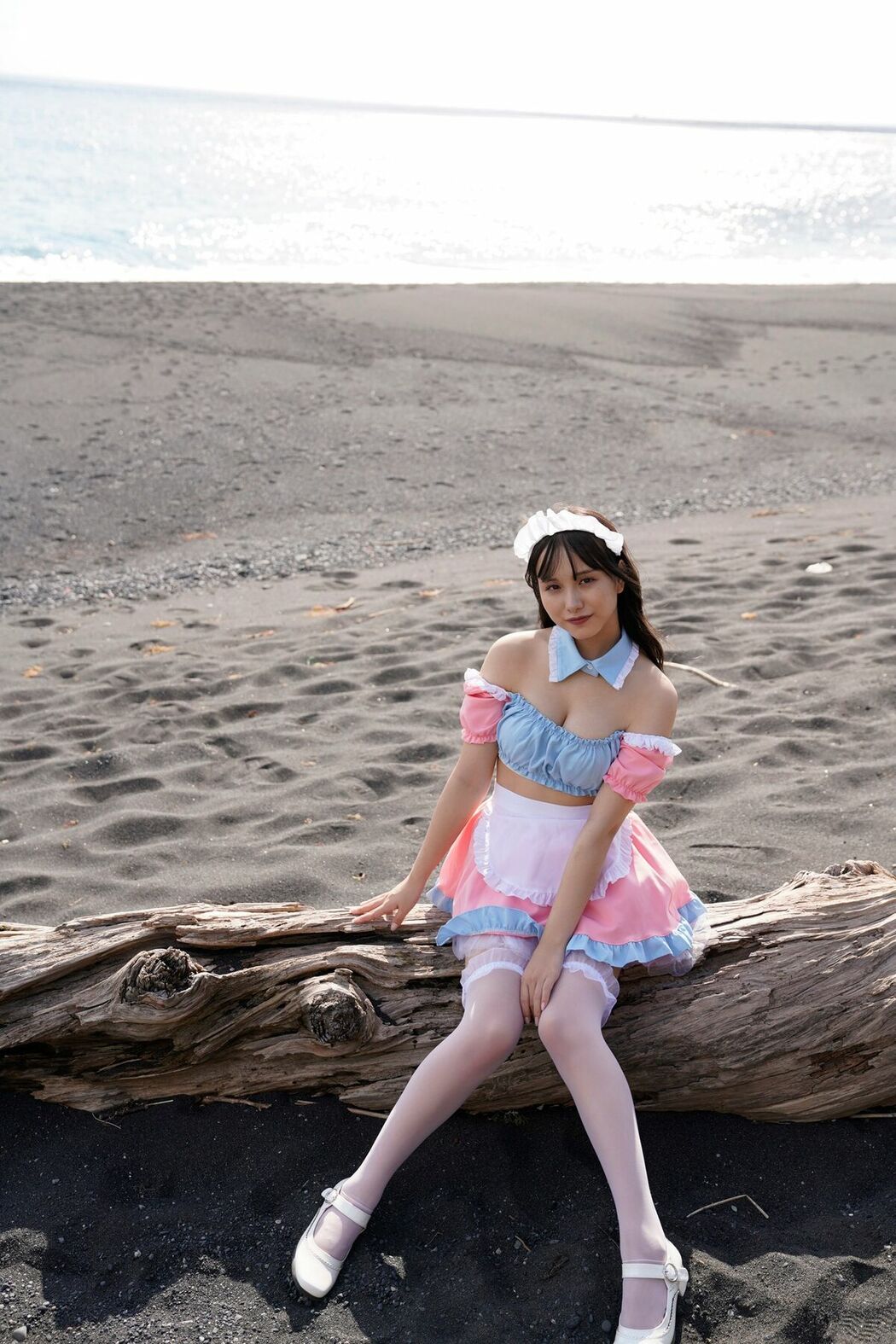 JP Mayu Niiya 新谷真由 – ヤングガンガンデジタル限定写真集 島の奇跡 (52P)