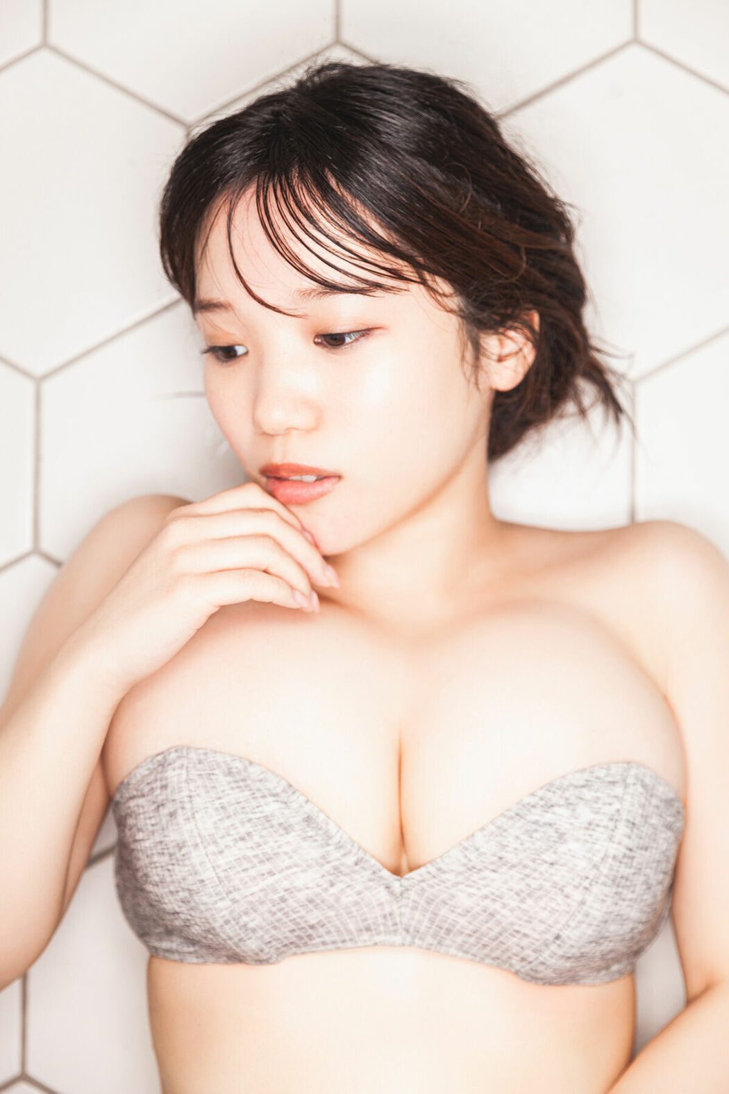 JP Minami Hori 堀みなみ – FRIDAYデジタル写真集 聖なるHカップ Vol.2 (48P)