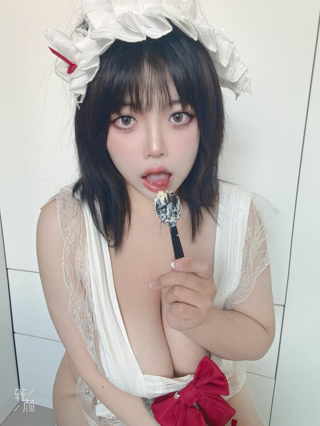Coser@葛生w – 甜心糖果 (49P – 4V)