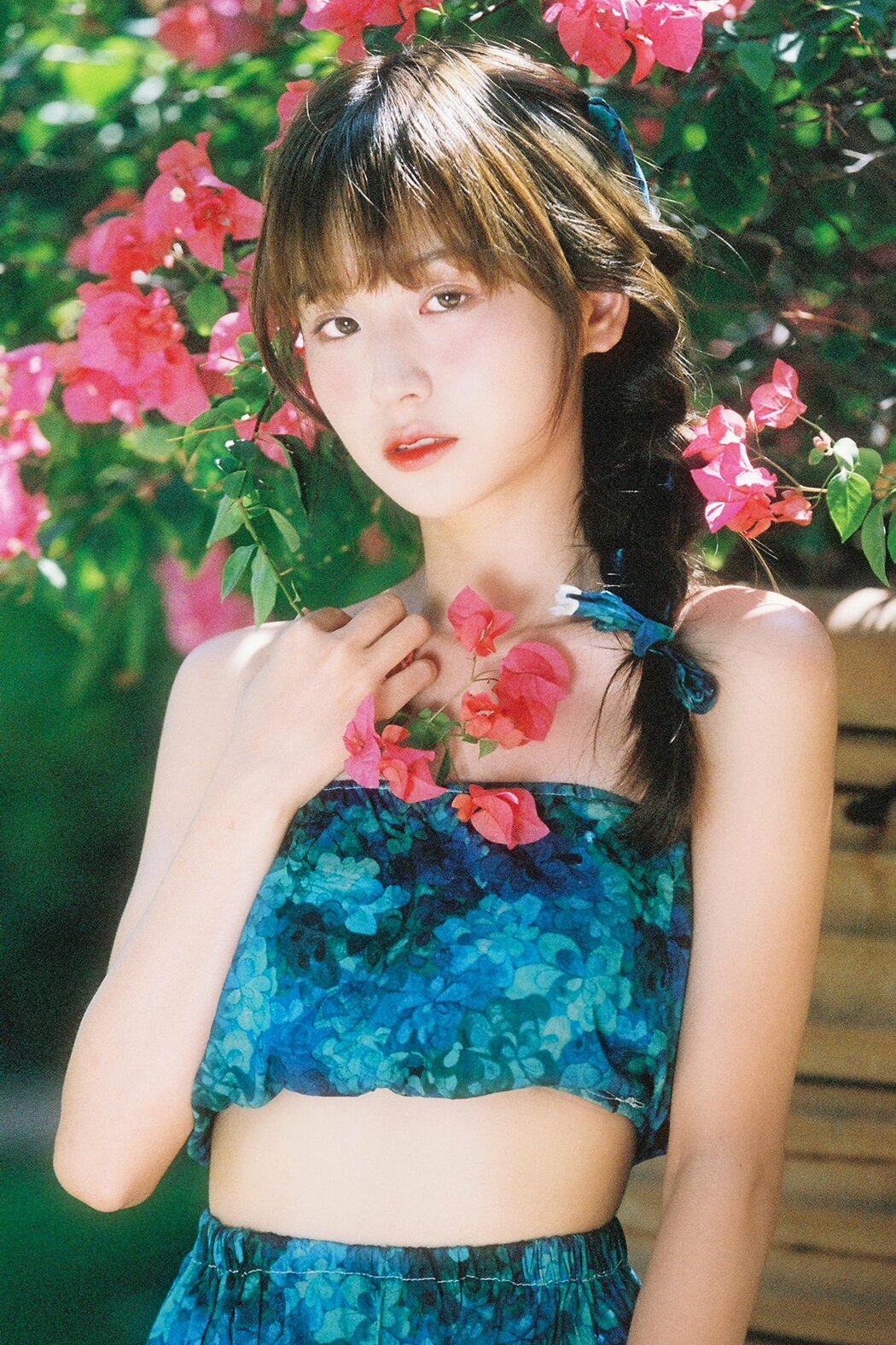 YiTuYu艺图语 Vol.10417 Gu Linx (11P) Cover Photo