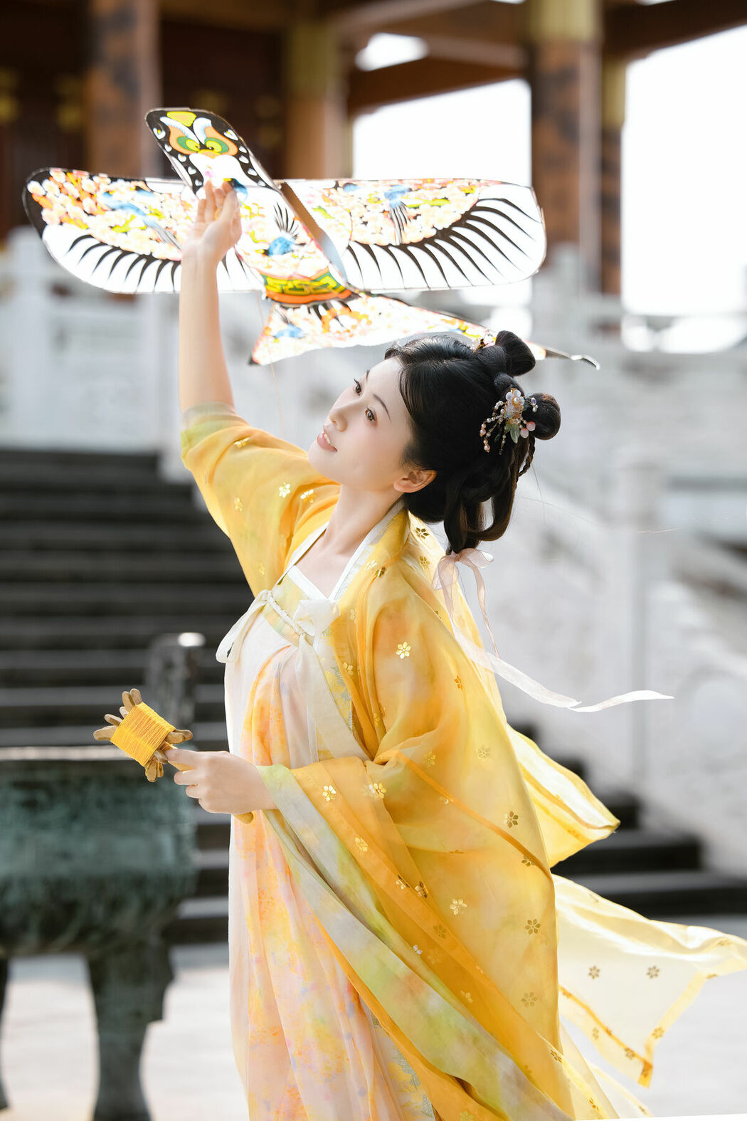 YiTuYu艺图语 Vol.10416 Xiao Y Jin Tian Ye Hen Kai Xin (18P)