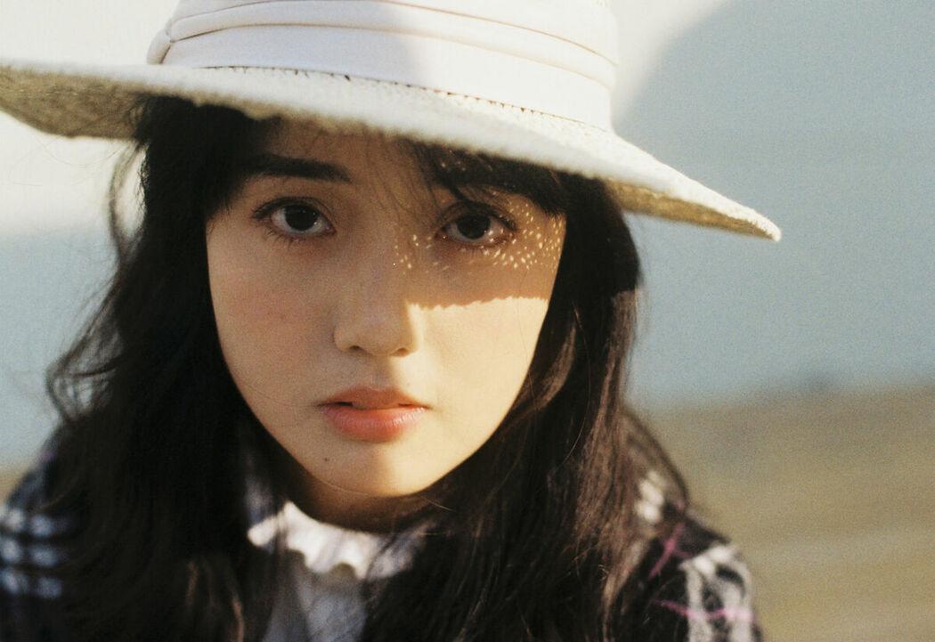 YiTuYu艺图语 Vol.10418 Bao Mao Mian Yang (27P)