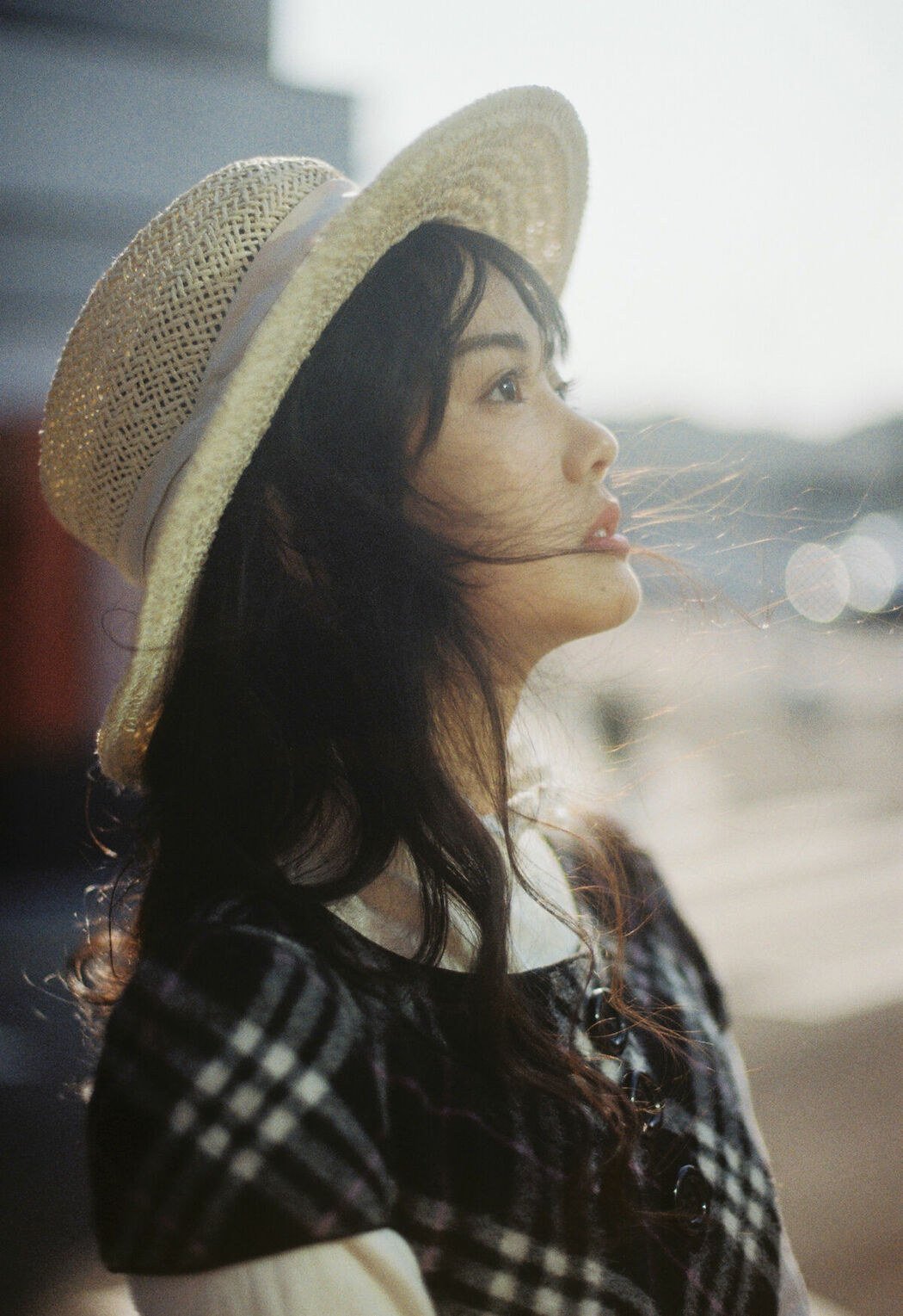 YiTuYu艺图语 Vol.10418 Bao Mao Mian Yang (27P)