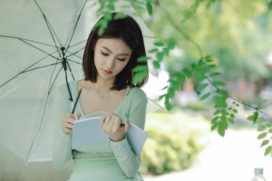 YiTuYu艺图语 Vol.10421 Jing Zhu (31P)