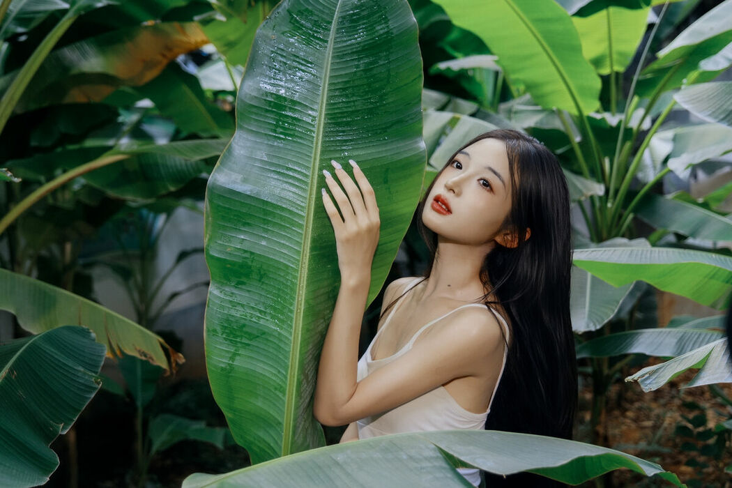 YiTuYu艺图语 Vol.10420 Hu Die (26P)