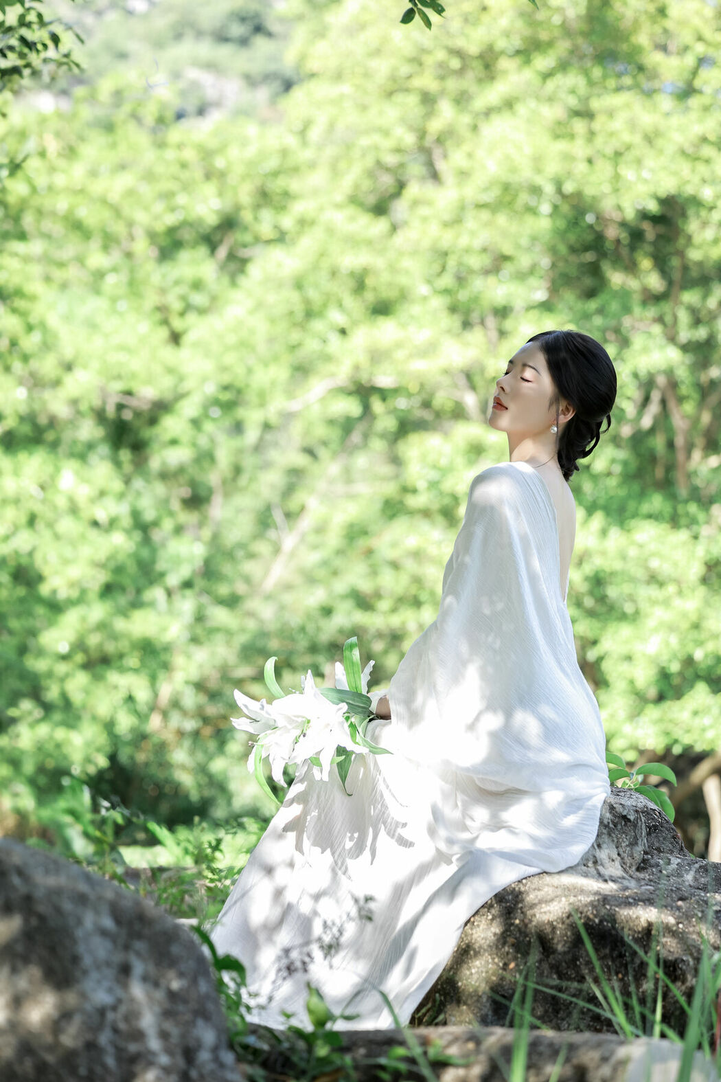 YiTuYu艺图语 Vol.10423 Yi Ming (18P)