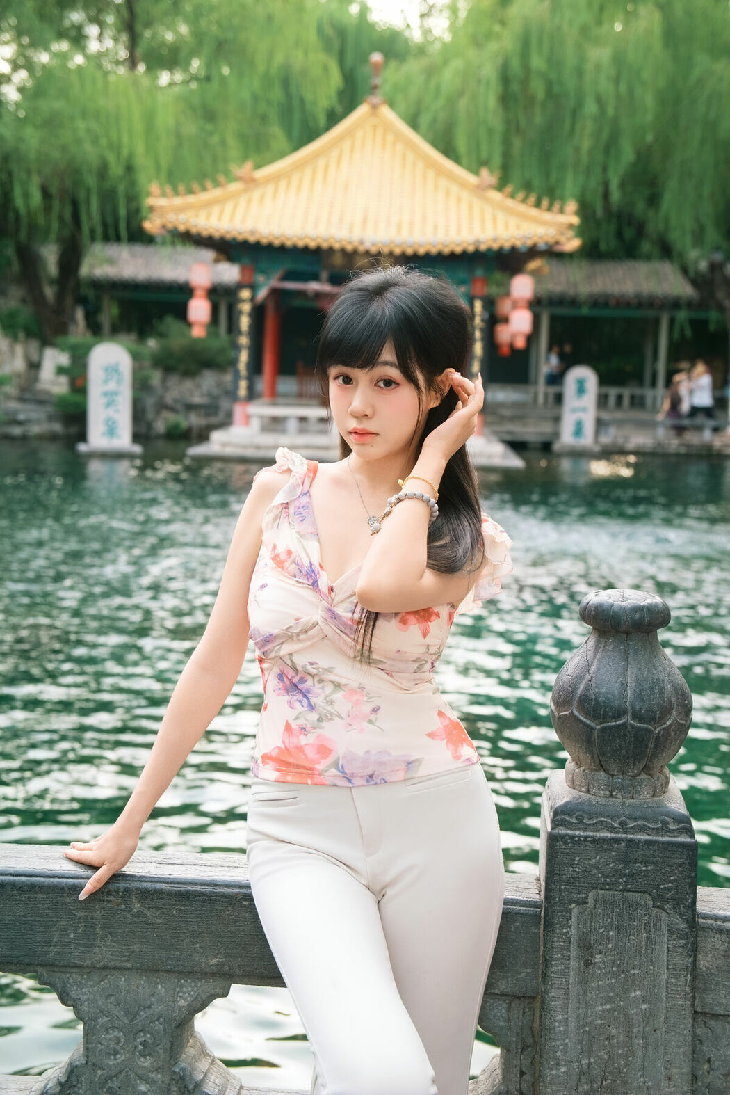 YiTuYu艺图语 Vol.10422 Yi Ming (30P)