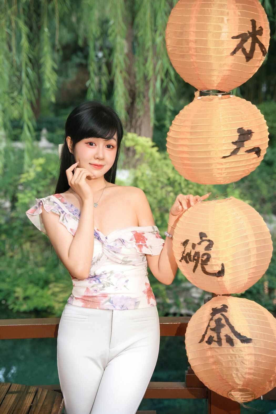 YiTuYu艺图语 Vol.10422 Yi Ming (30P)
