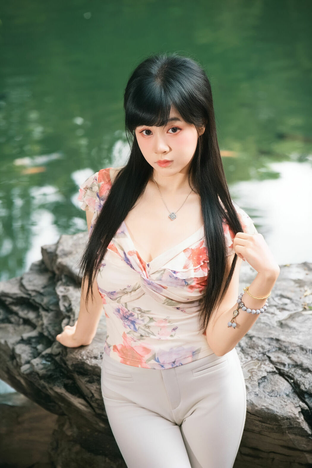 YiTuYu艺图语 Vol.10422 Yi Ming (30P)