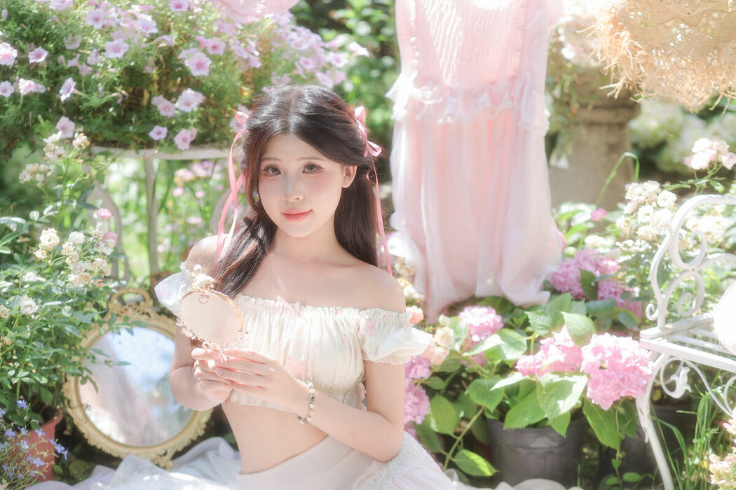 YiTuYu艺图语 Vol.10427 Yi Ming (11P)