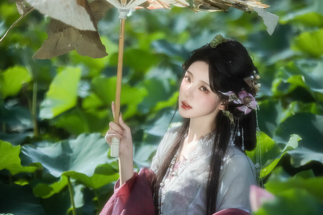 YiTuYu艺图语 Vol.10424 Xue Ying XY (14P)