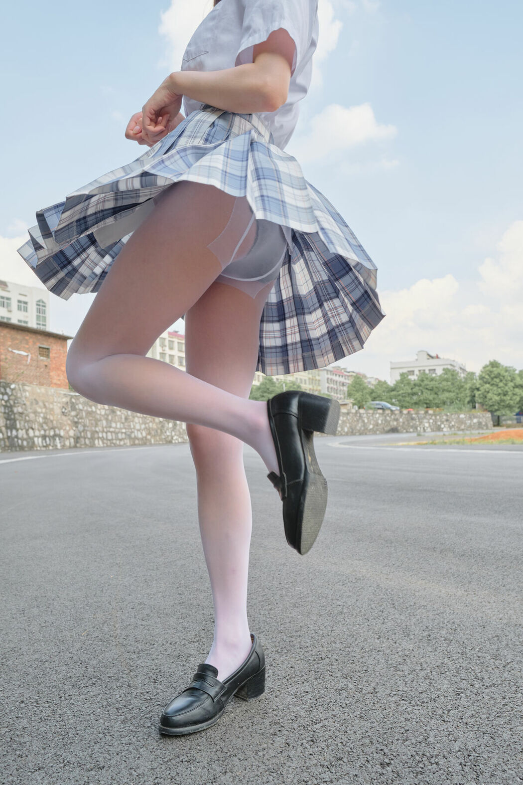 森萝财团写真 内部写真 Xiao Qi – 小七 JK白丝 13D Part01 (54P)