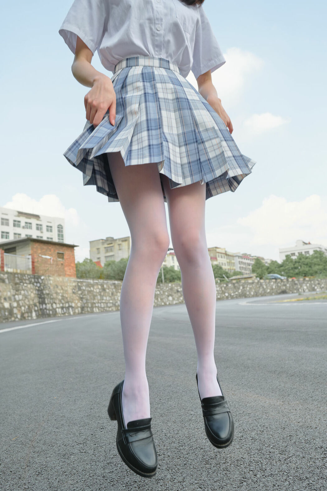 森萝财团写真 内部写真 Xiao Qi – 小七 JK白丝 13D Part01 (54P)