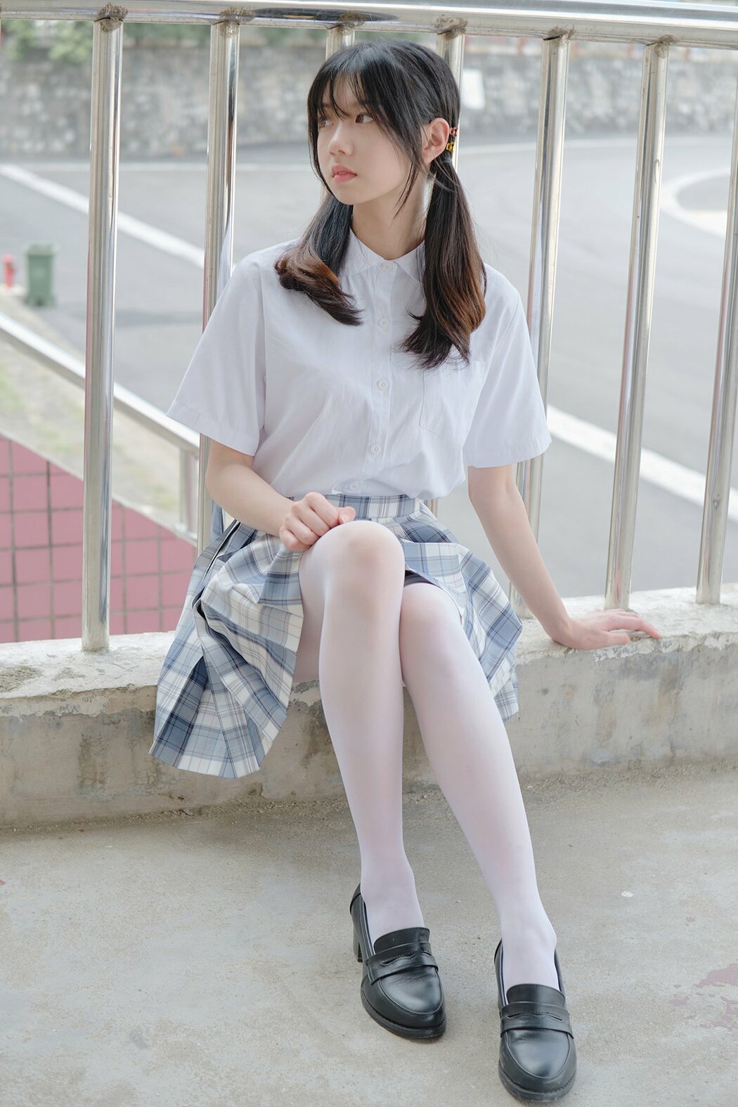 森萝财团写真 内部写真 Xiao Qi – 小七 JK白丝 13D Part01 (54P) Cover Photo