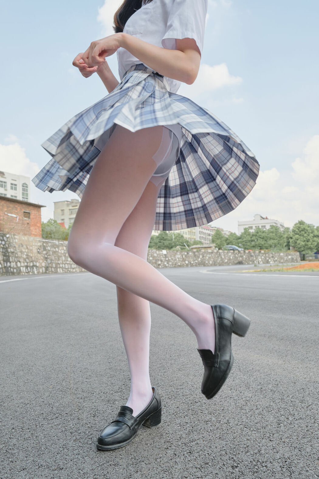 森萝财团写真 内部写真 Xiao Qi – 小七 JK白丝 13D Part01 (54P)