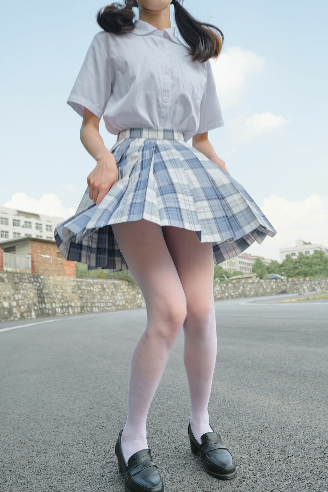 森萝财团写真 内部写真 Xiao Qi – 小七 JK白丝 13D Part01 (54P)