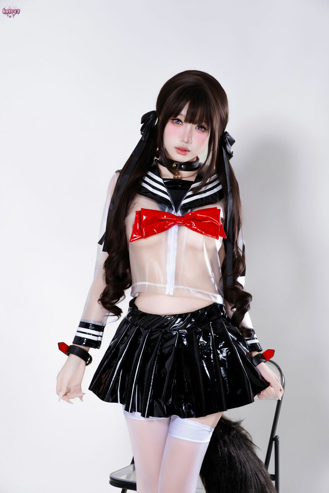Coser@柒柒要乖哦 – 兽尾透明JK Part01 (57P)