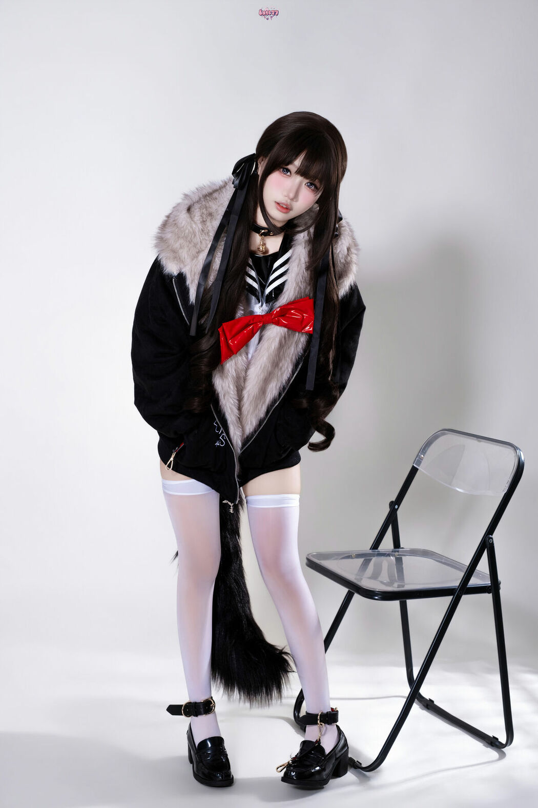 Coser@柒柒要乖哦 – 兽尾透明JK Part02 (57P)