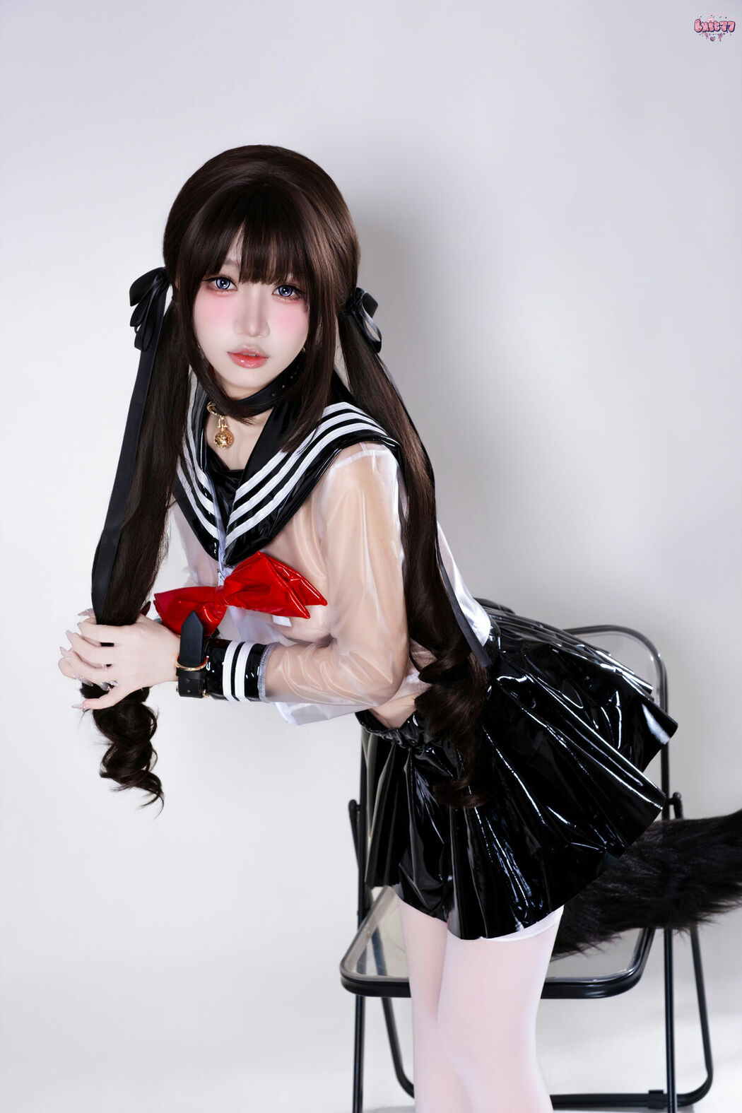 Coser@柒柒要乖哦 – 兽尾透明JK Part01 (57P)