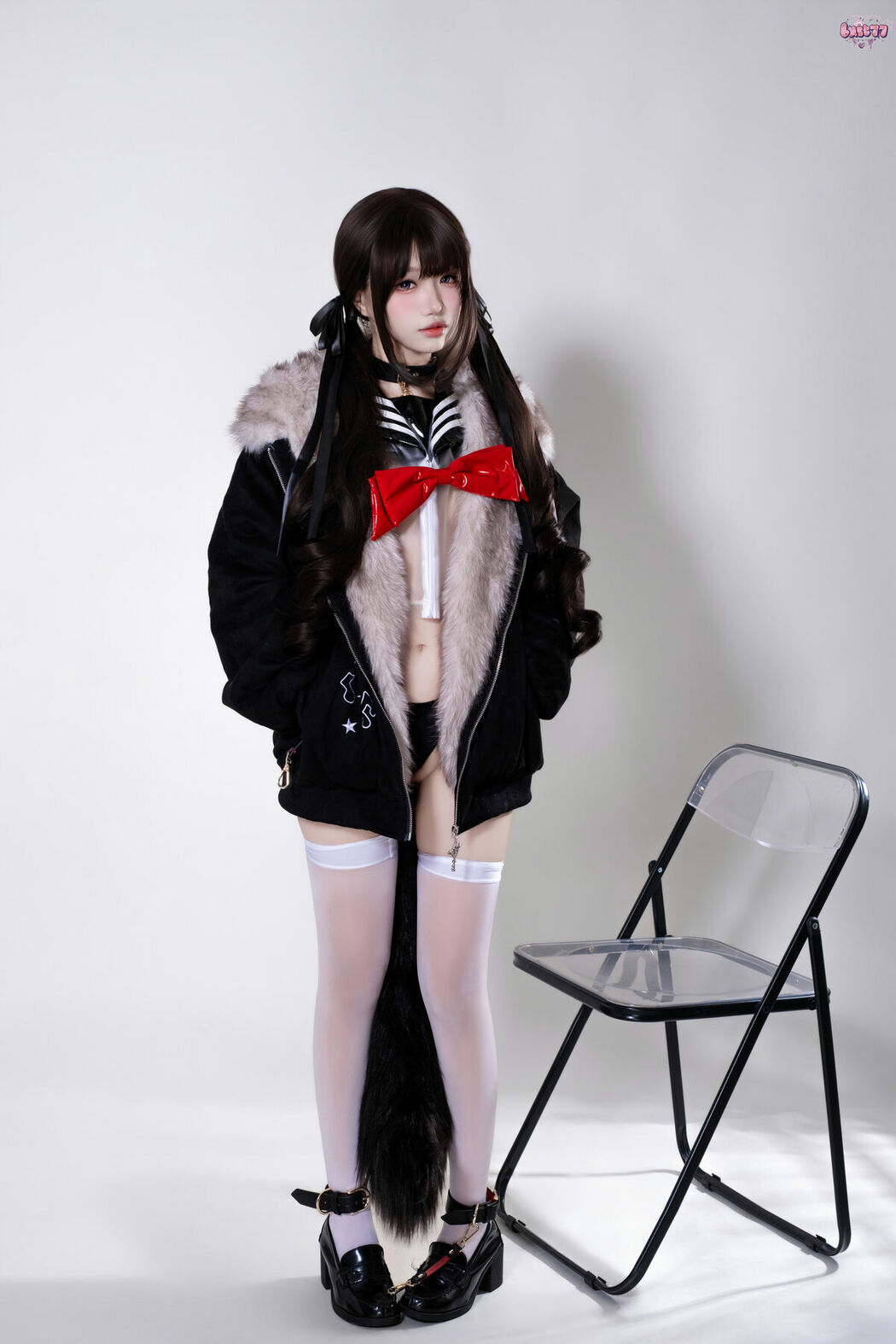 Coser@柒柒要乖哦 – 兽尾透明JK Part02 (57P)