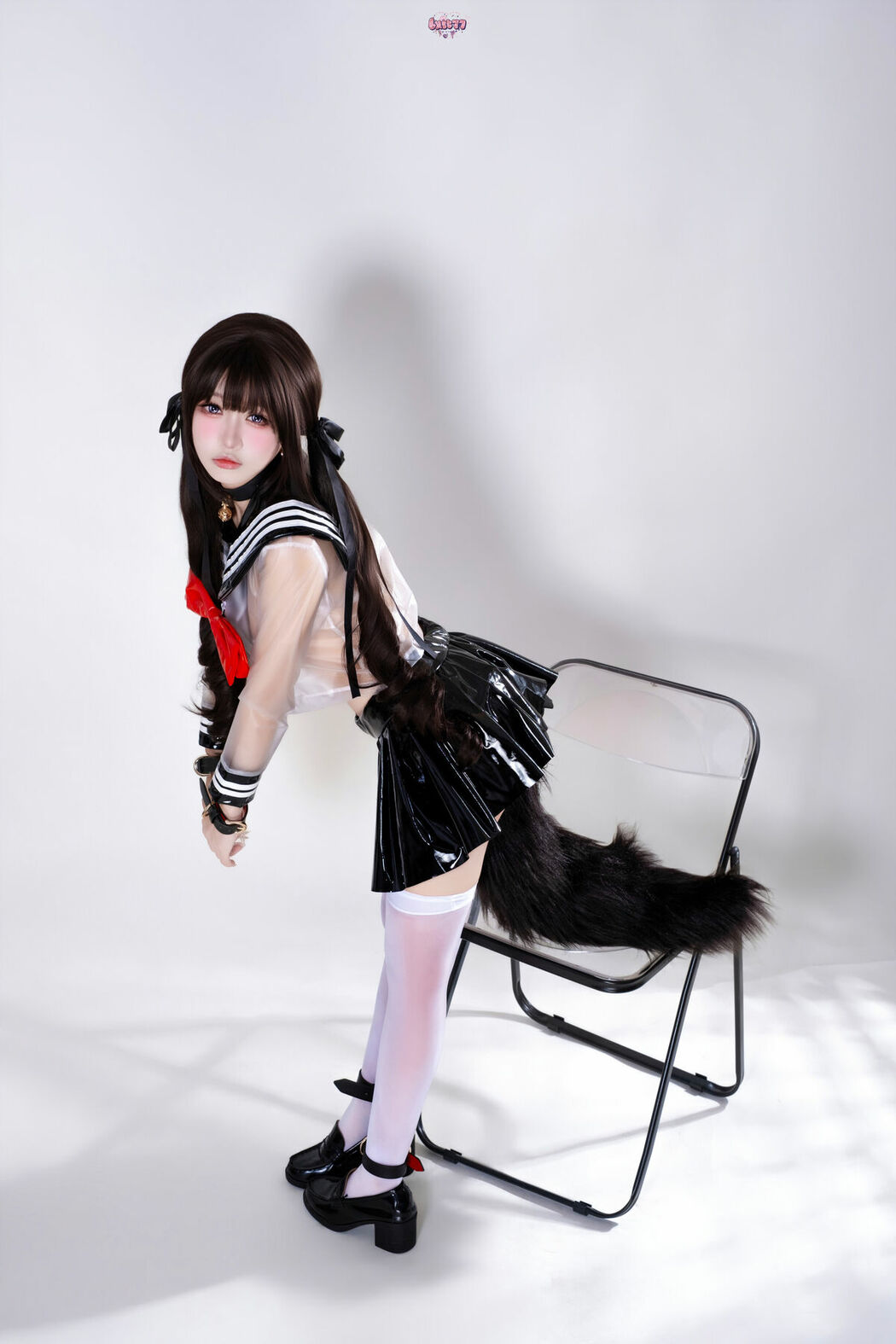 Coser@柒柒要乖哦 – 兽尾透明JK Part01 (57P)
