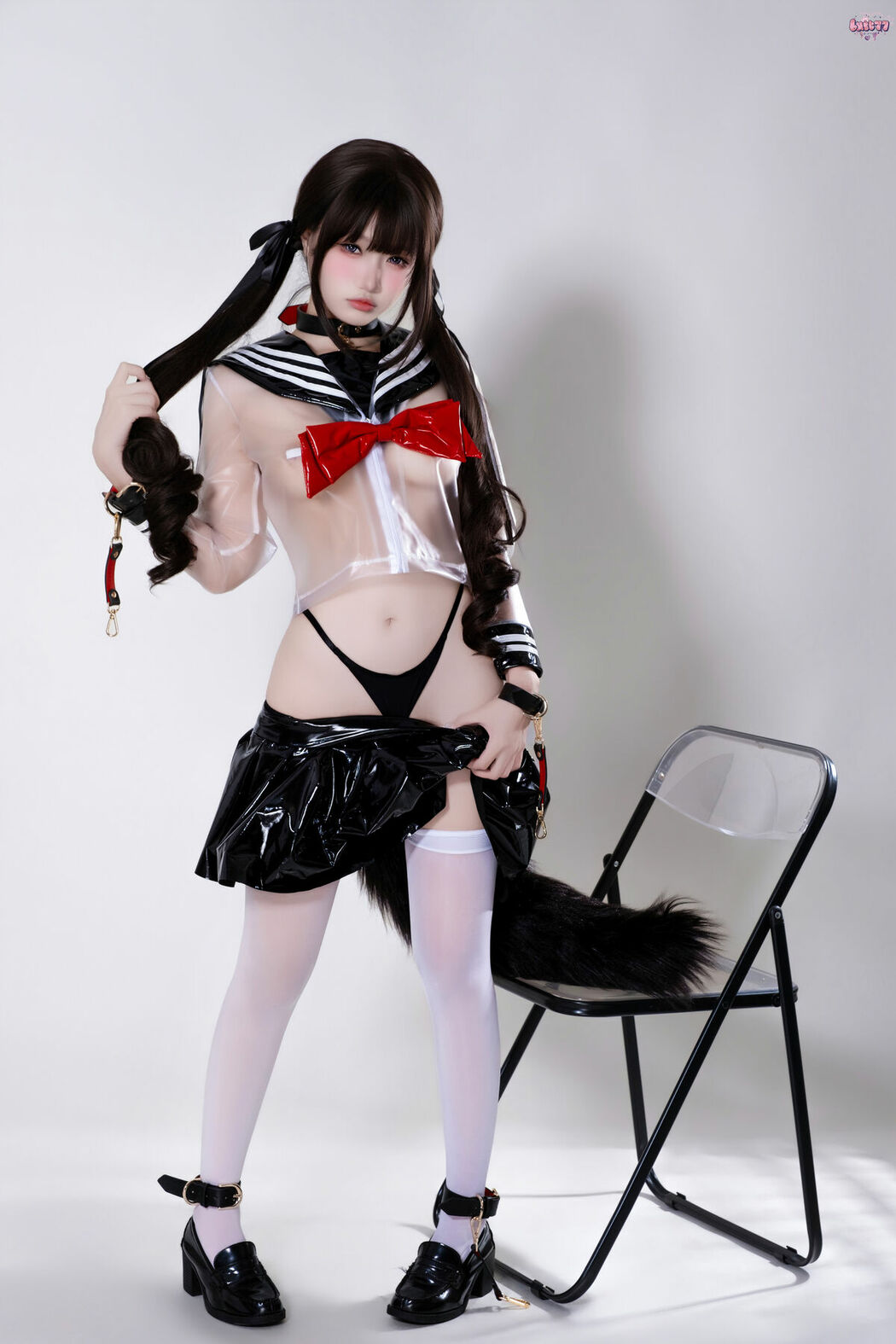 Coser@柒柒要乖哦 – 兽尾透明JK Part02 (57P)