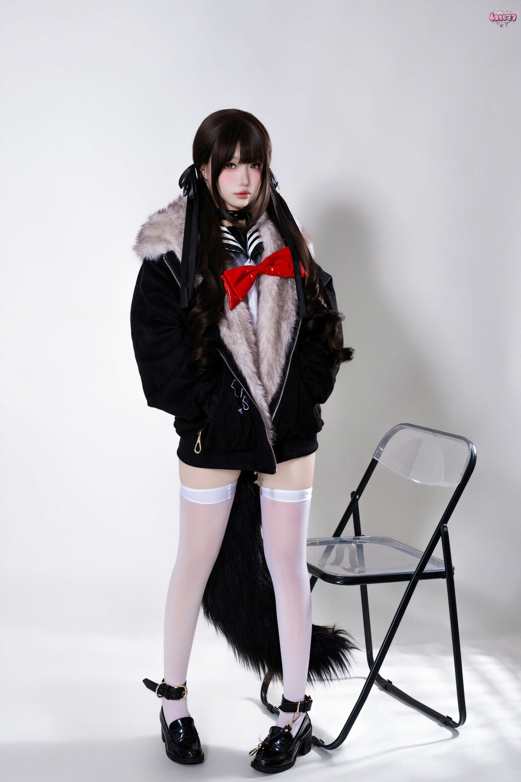 Coser@柒柒要乖哦 – 兽尾透明JK Part02 (57P)