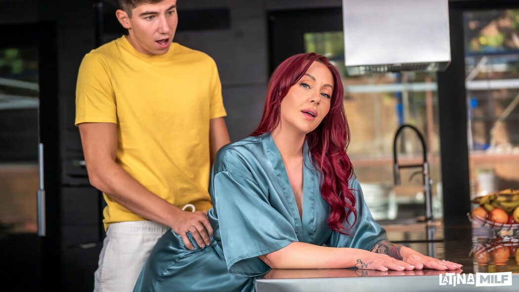 Zoe Grey Seduces Stepping Son Brady Bud In A Steamy VR Fantasy