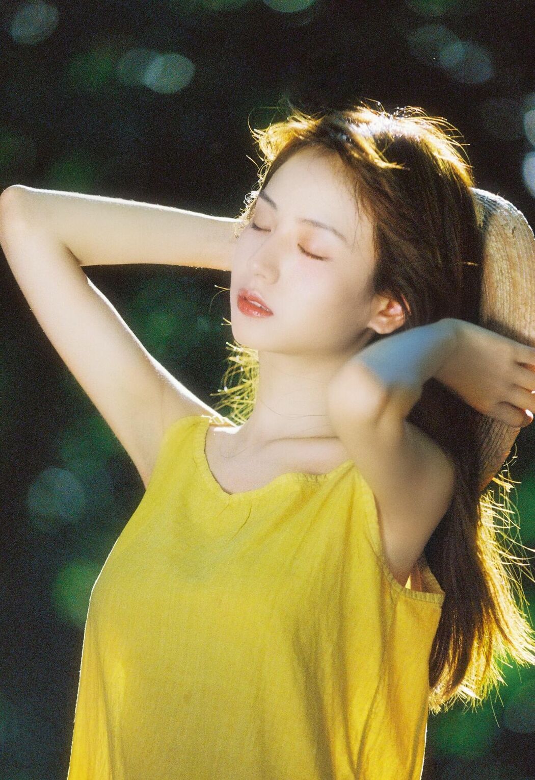 YiTuYu艺图语 Vol.10431 Gu Lin (11P)