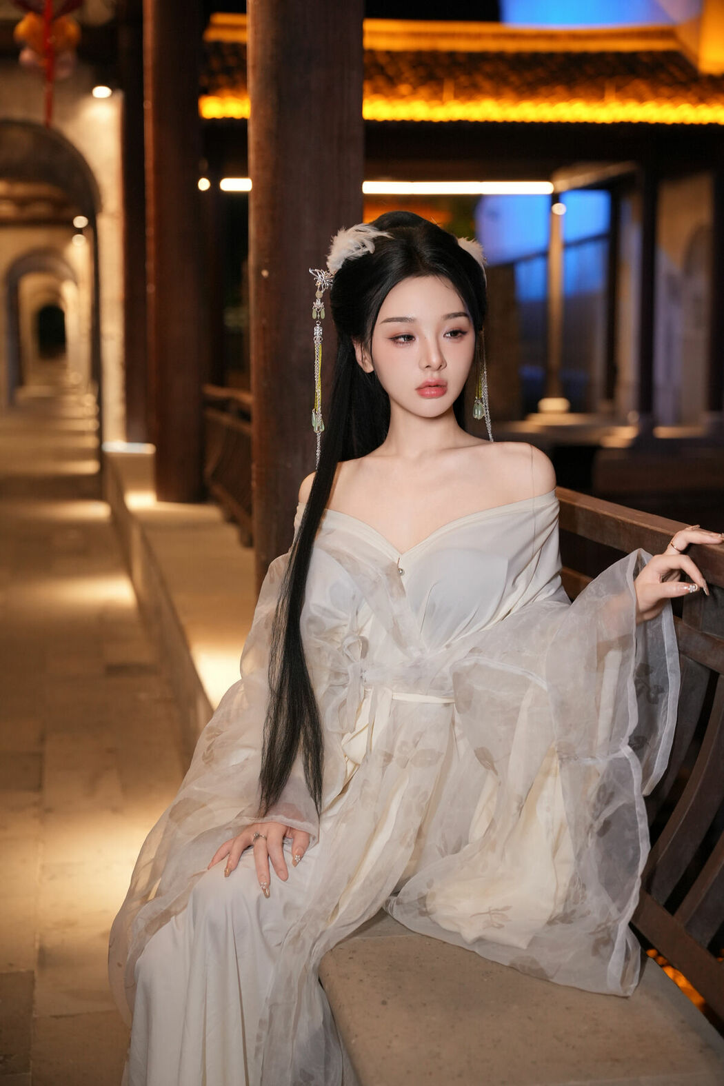 YiTuYu艺图语 Vol.10433 YY (15P)