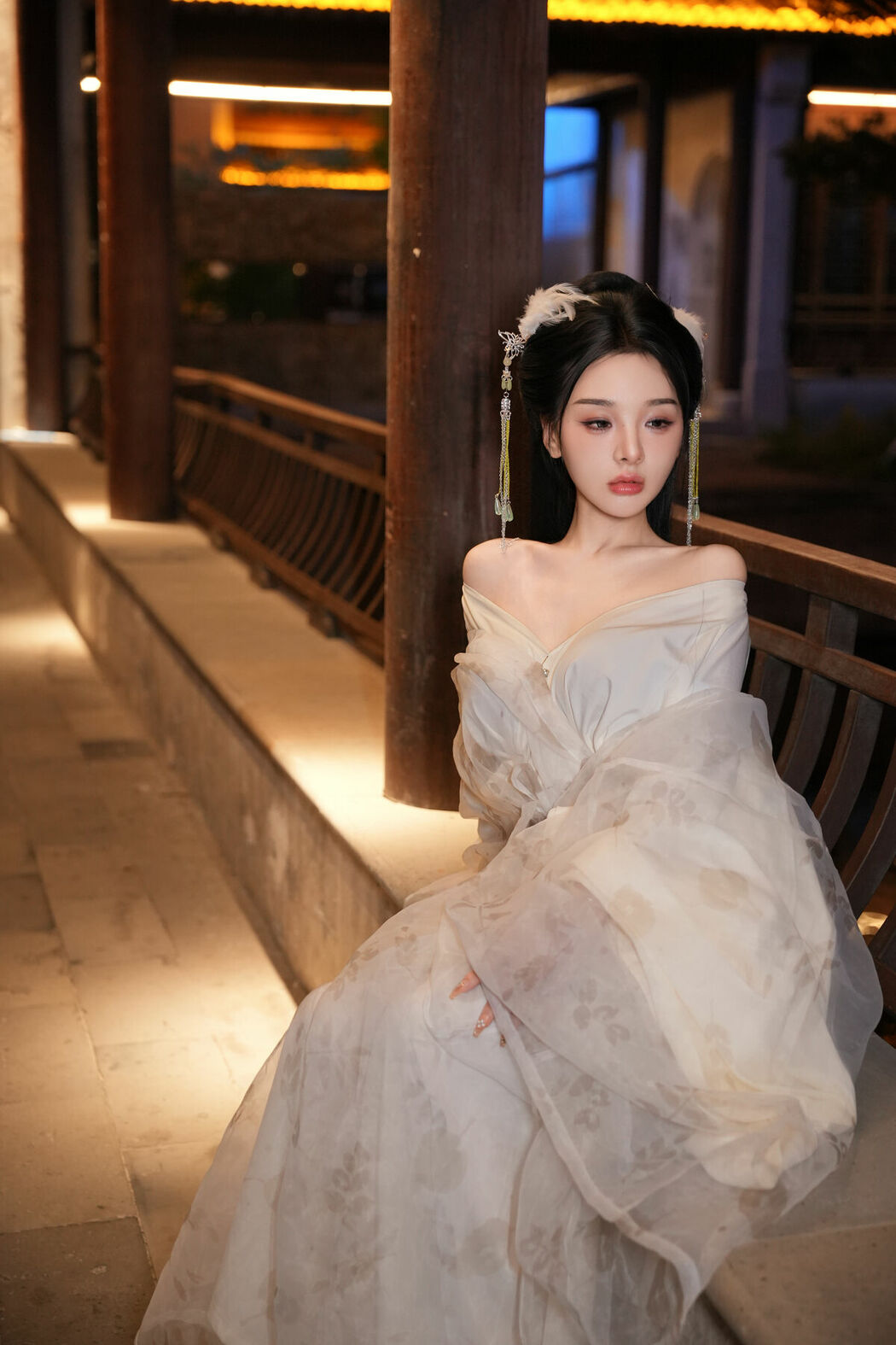 YiTuYu艺图语 Vol.10433 YY (15P)
