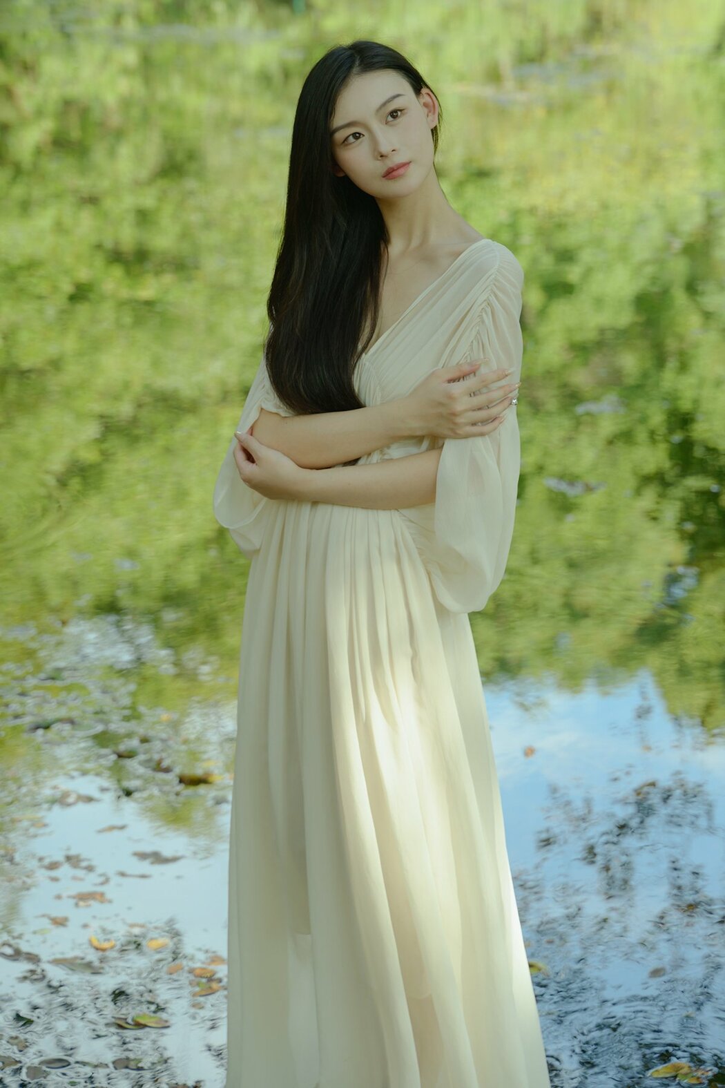 YiTuYu艺图语 Vol.10439 Zu Zu (35P) Cover Photo