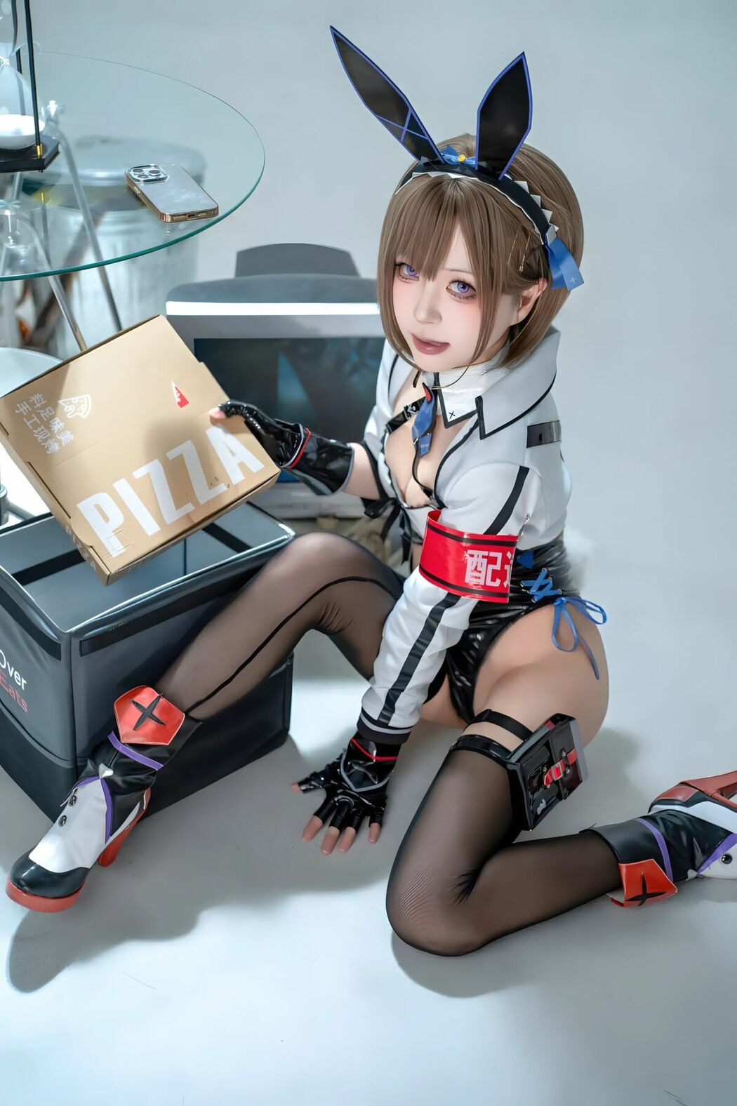 Coser@矢量鱼 – 外卖兔女郎 小葵 (41P)