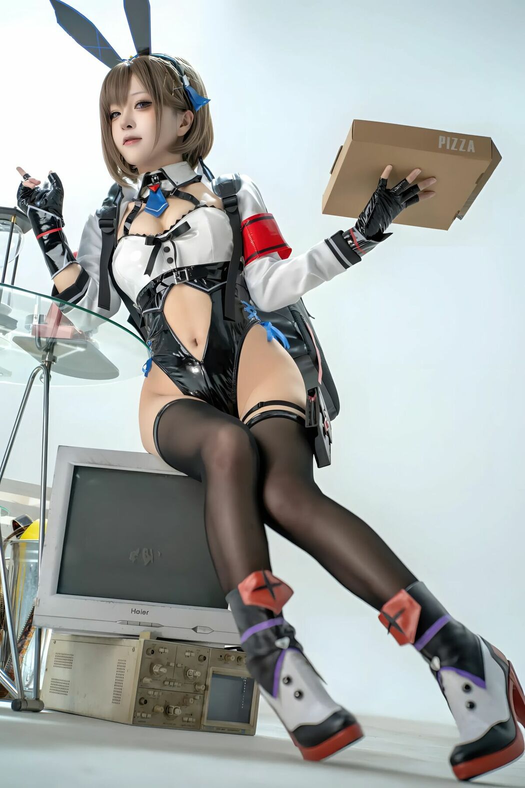 Coser@矢量鱼 – 外卖兔女郎 小葵 (41P)
