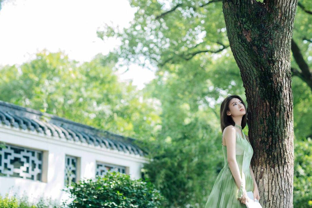 YiTuYu艺图语 Vol.10440 Jing Zhu (33P)