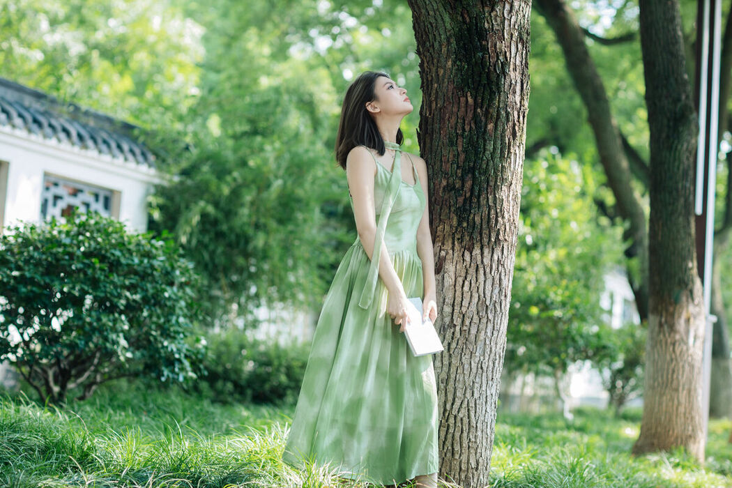 YiTuYu艺图语 Vol.10440 Jing Zhu (33P)