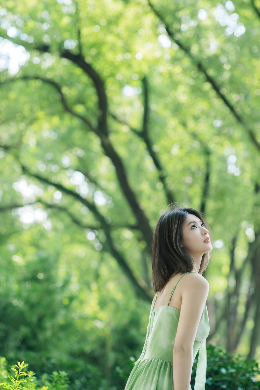 YiTuYu艺图语 Vol.10440 Jing Zhu (33P)