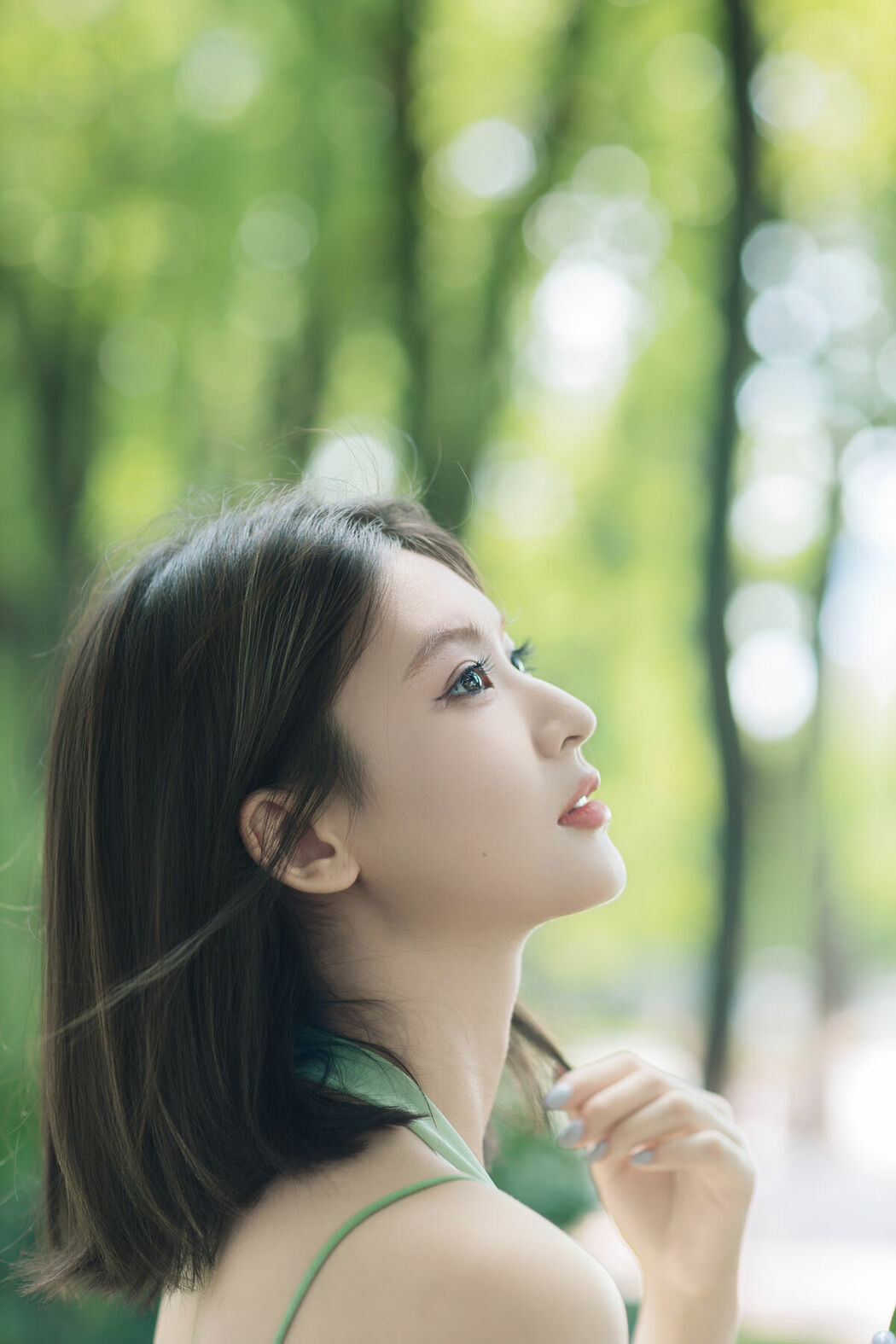 YiTuYu艺图语 Vol.10440 Jing Zhu (33P)