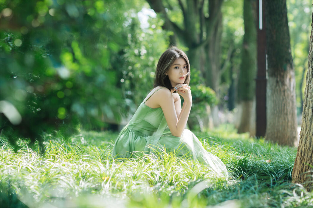 YiTuYu艺图语 Vol.10440 Jing Zhu (33P)