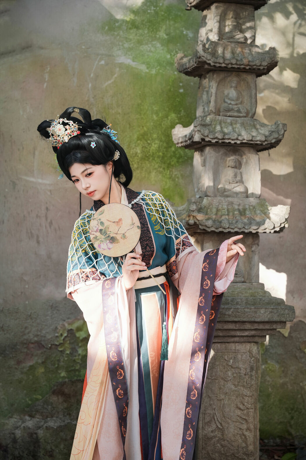 YiTuYu艺图语 Vol.10443 Qi Fu Fan Li De Mi Li (19P)