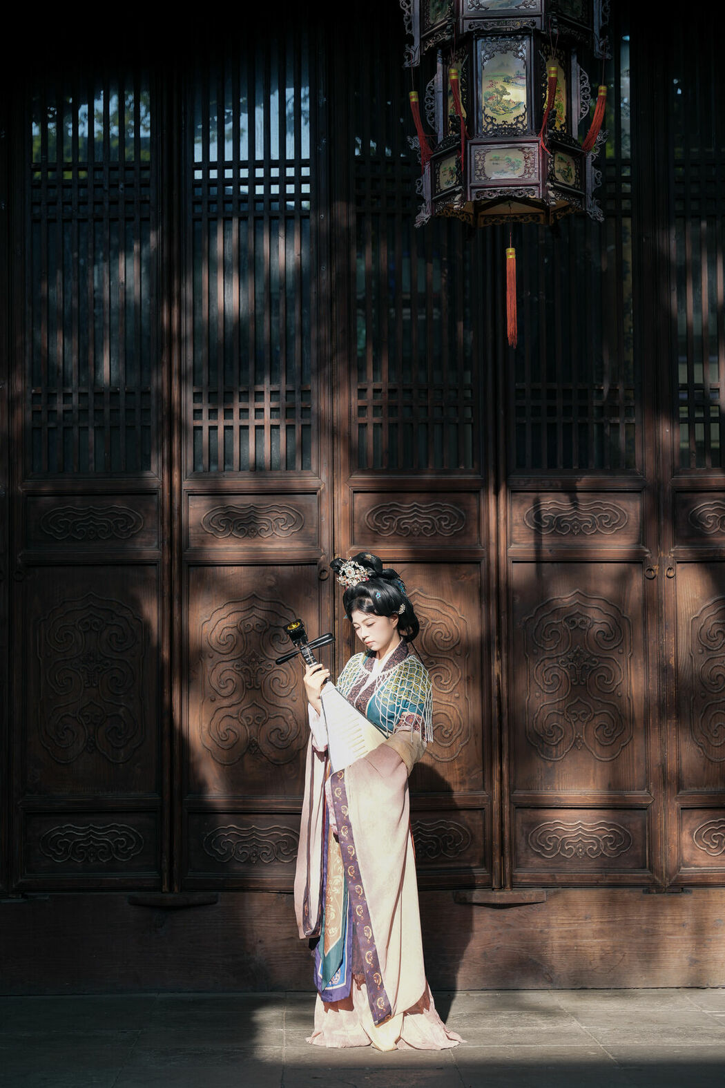 YiTuYu艺图语 Vol.10443 Qi Fu Fan Li De Mi Li (19P)