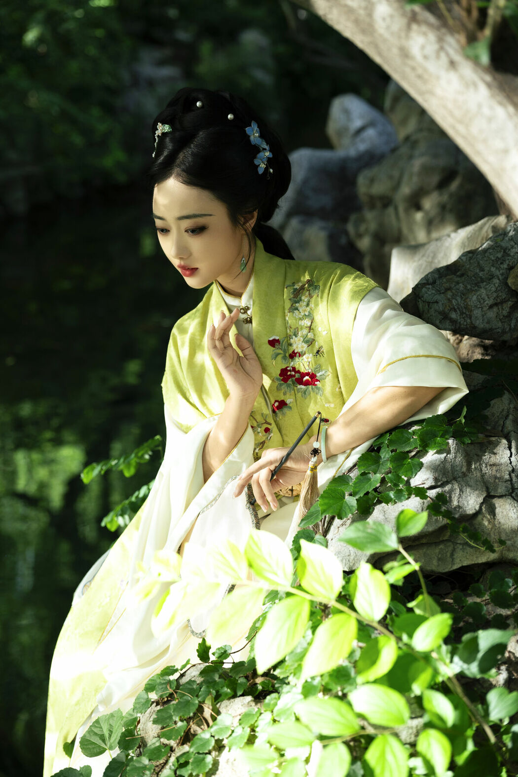 YiTuYu艺图语 Vol.10448 Yi Ming (60P)