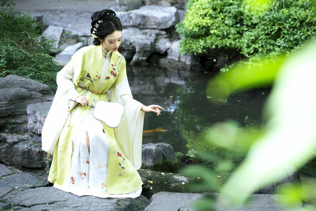 YiTuYu艺图语 Vol.10448 Yi Ming (60P)