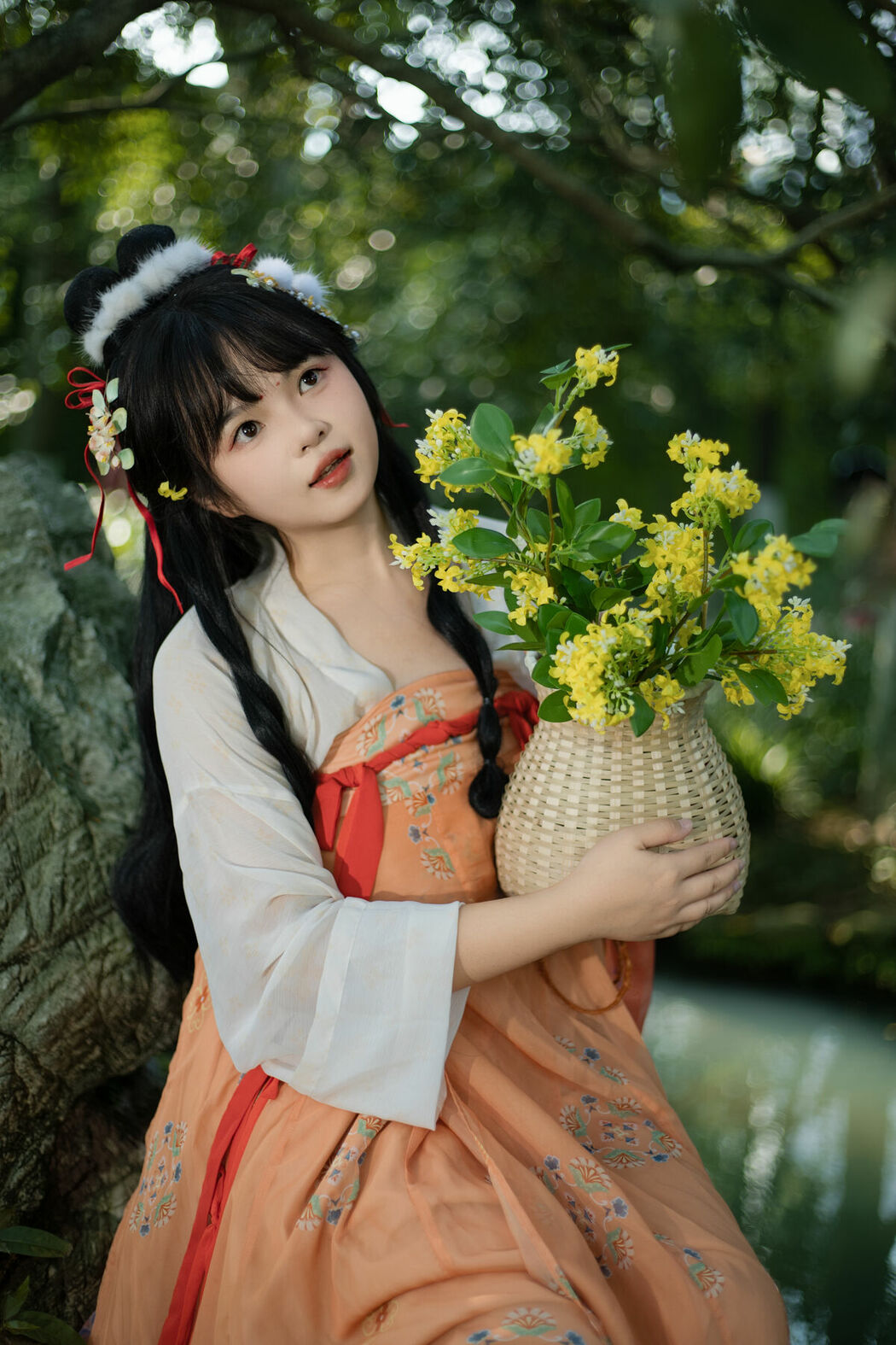 YiTuYu艺图语 Vol.10449 Zhi Zhi (26P)
