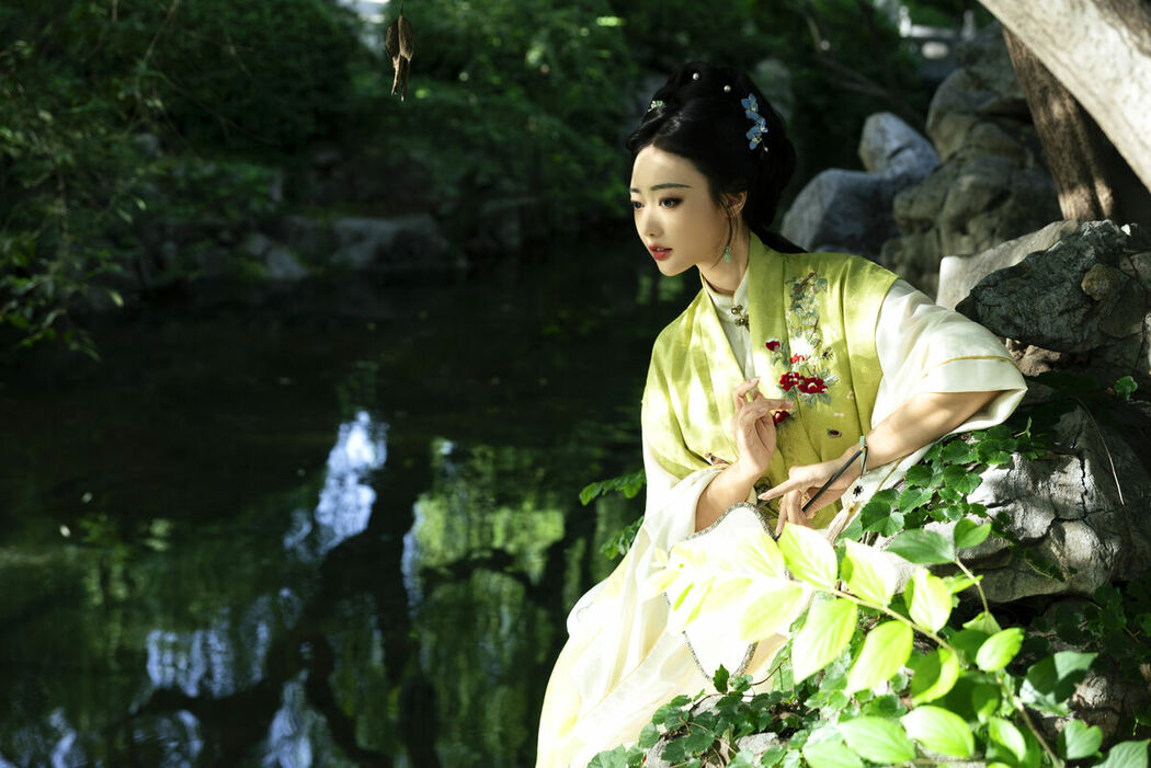 YiTuYu艺图语 Vol.10448 Yi Ming (60P)