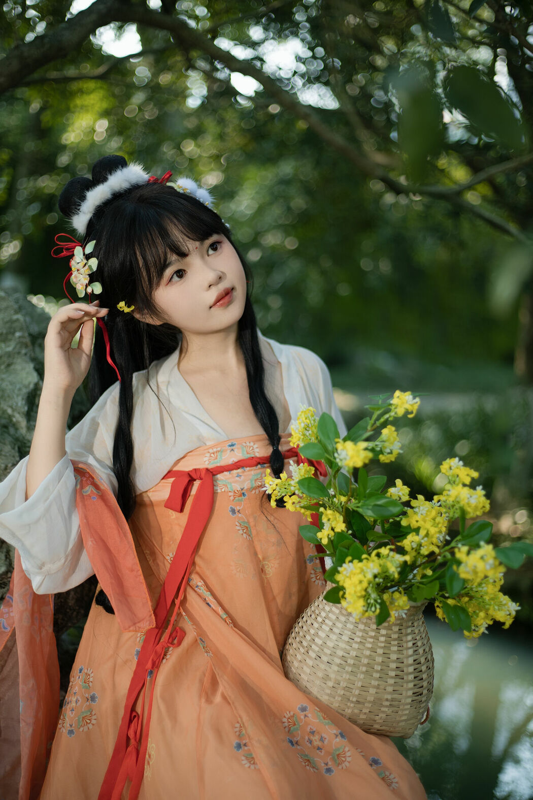 YiTuYu艺图语 Vol.10449 Zhi Zhi (26P)